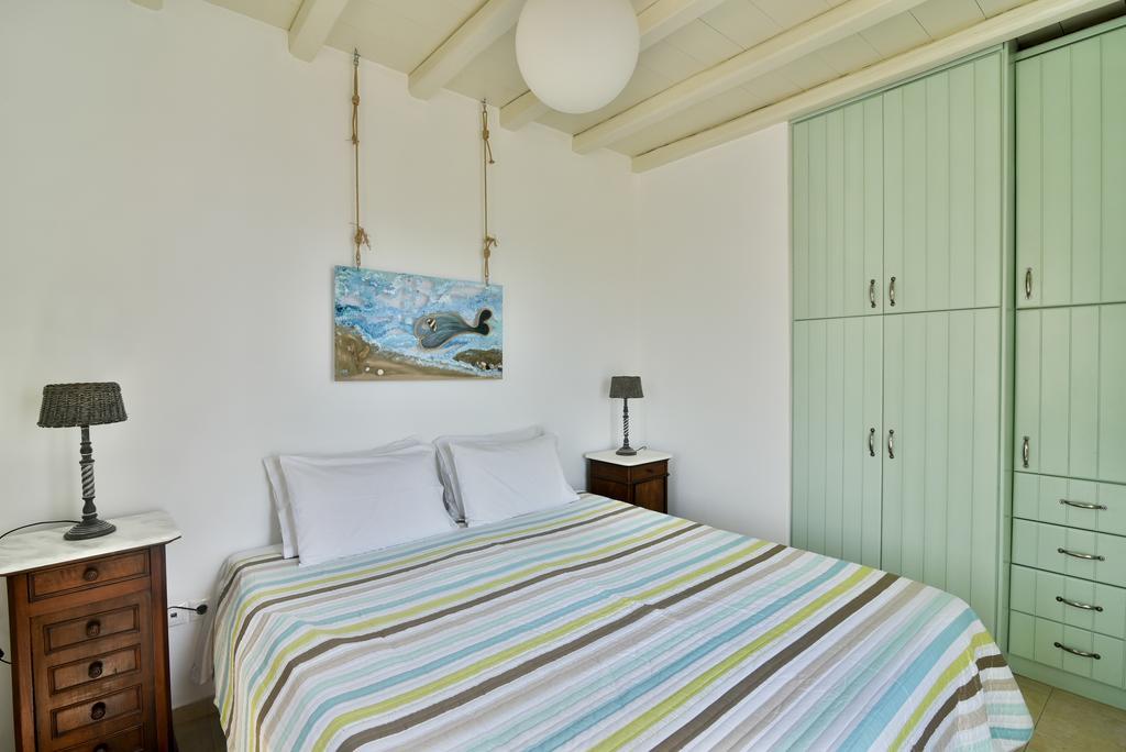 Akrotiraki Villas Tínos Oda fotoğraf